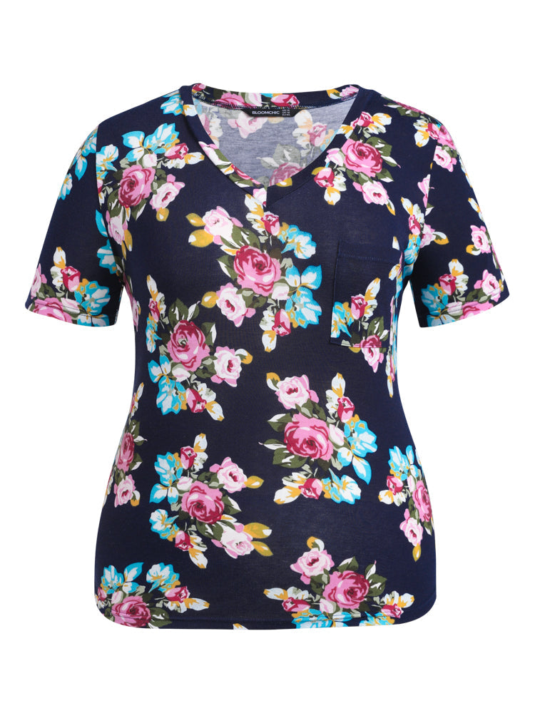 V Neck Pocket Floral T-shirt
