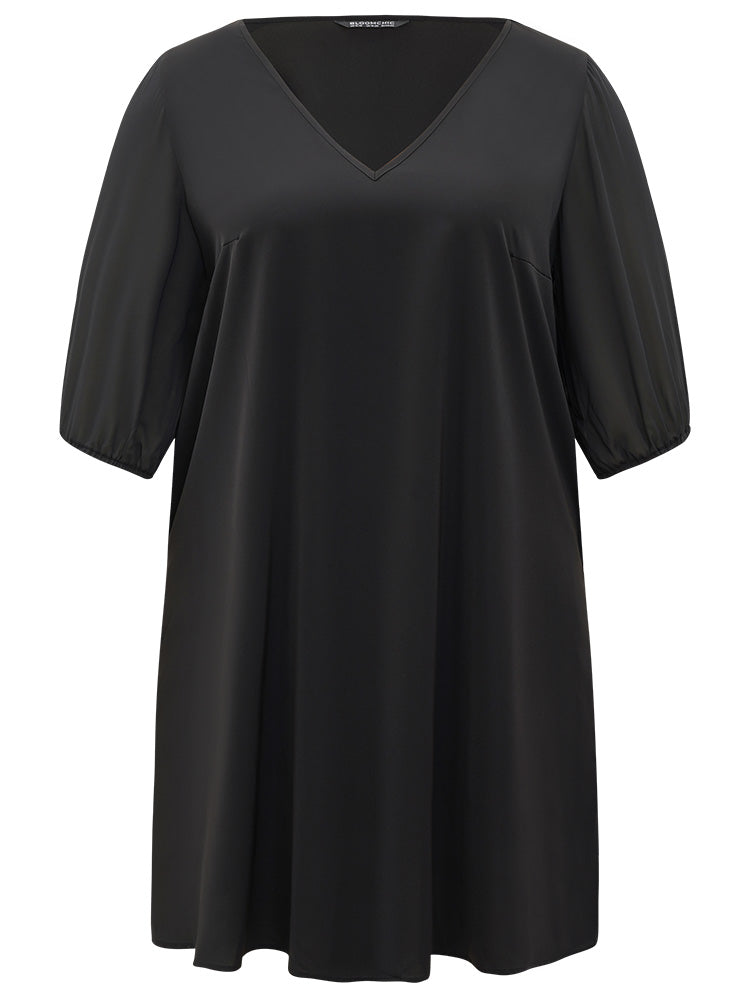 Solid Pocket Cut Out V Neck Dress