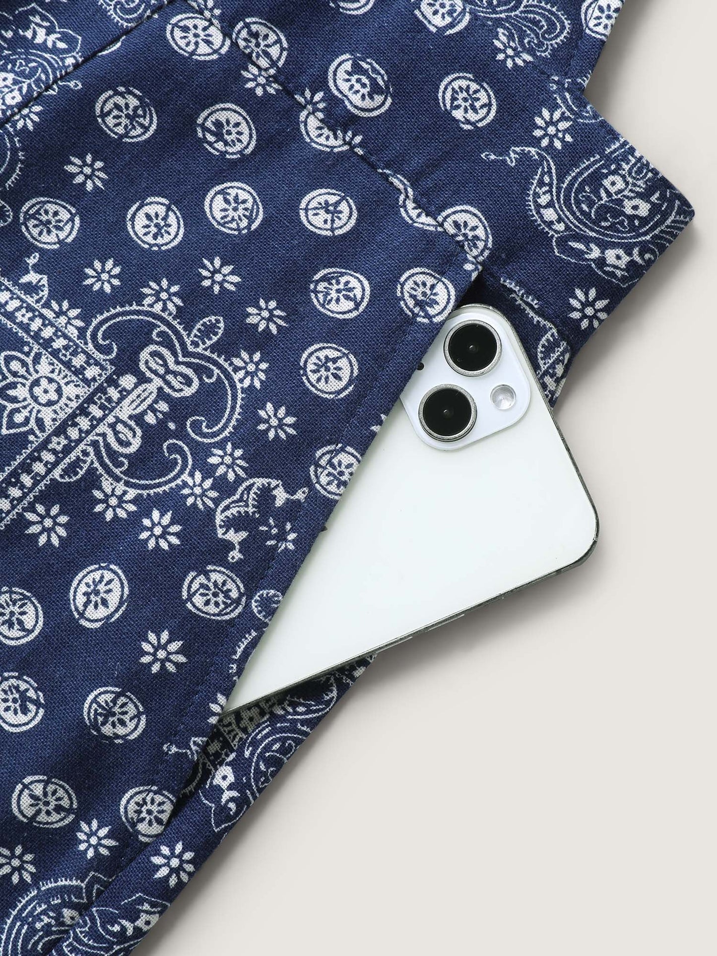 b523f7f6-5627-4272-95d8-b53c64349614