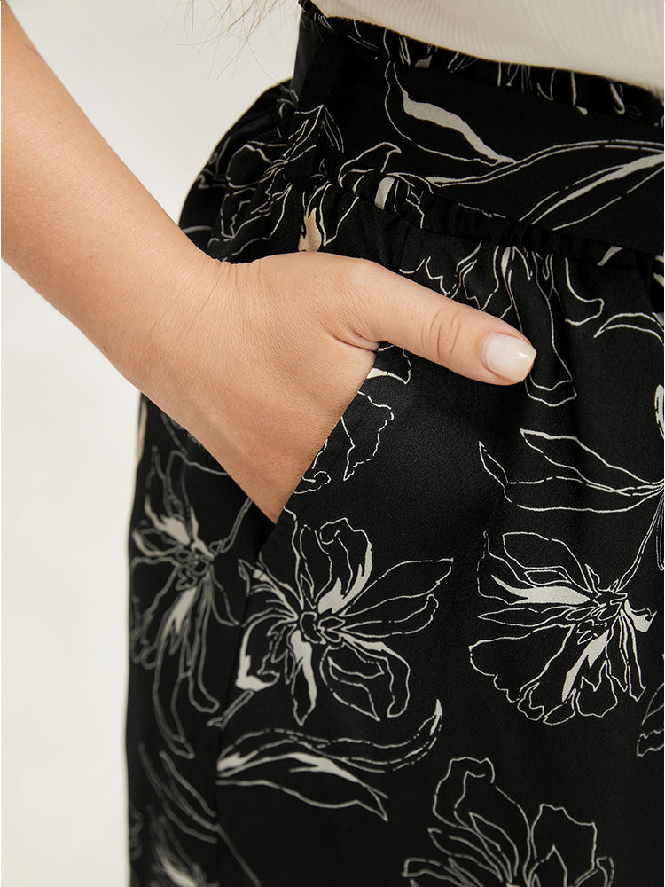 Floral Pocket Belted Paperbag Waist Shorts