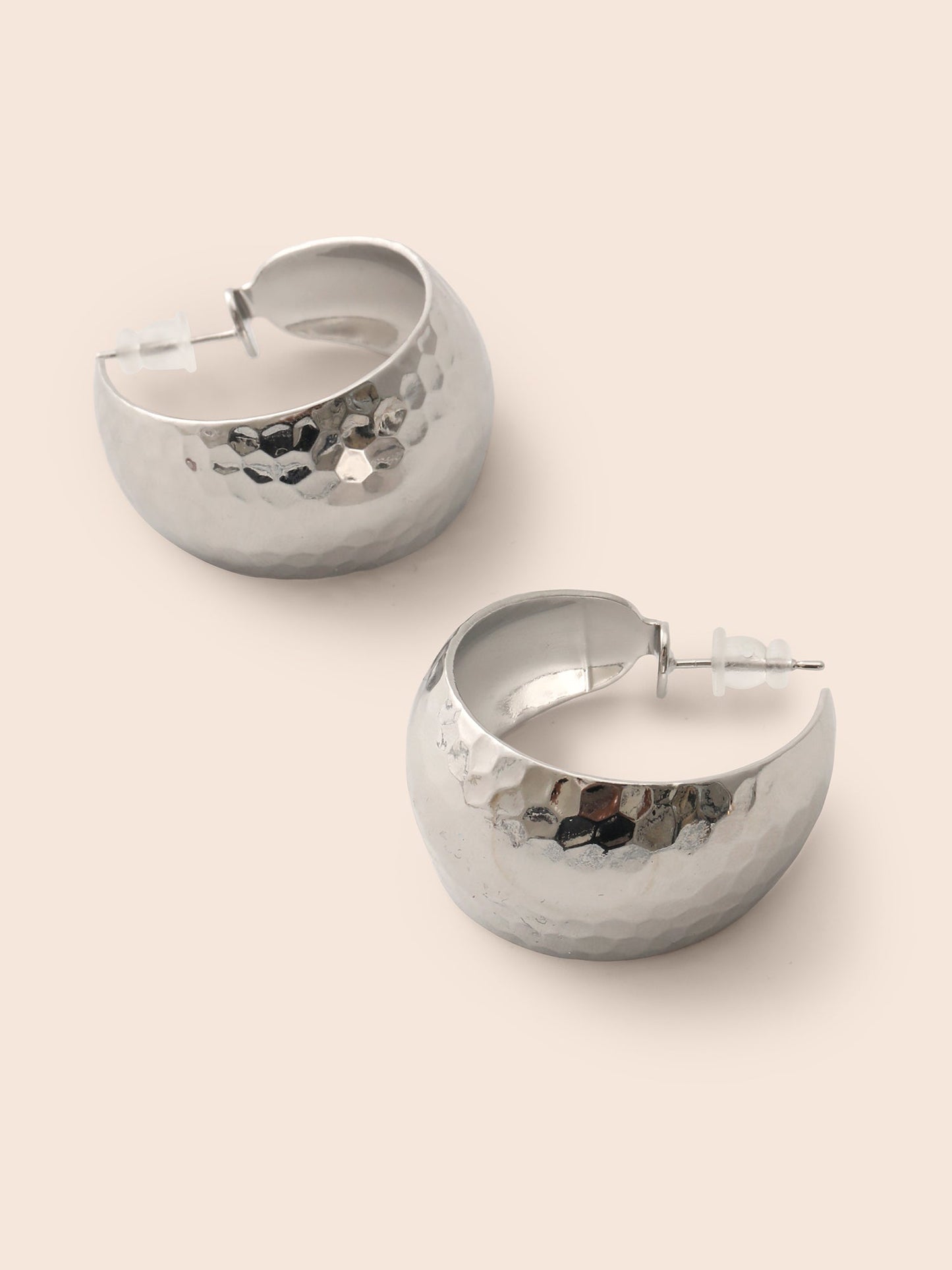 6eee31e4-06da-421b-838e-2784962f36db