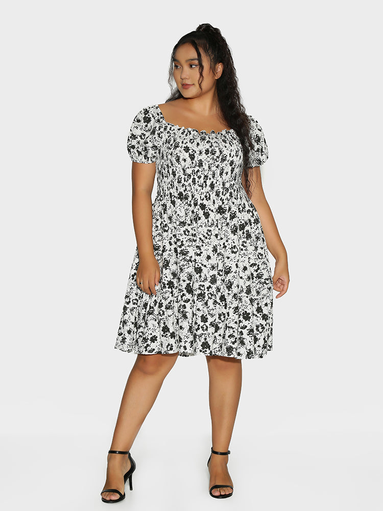 Ditsy Floral Tirred Dress