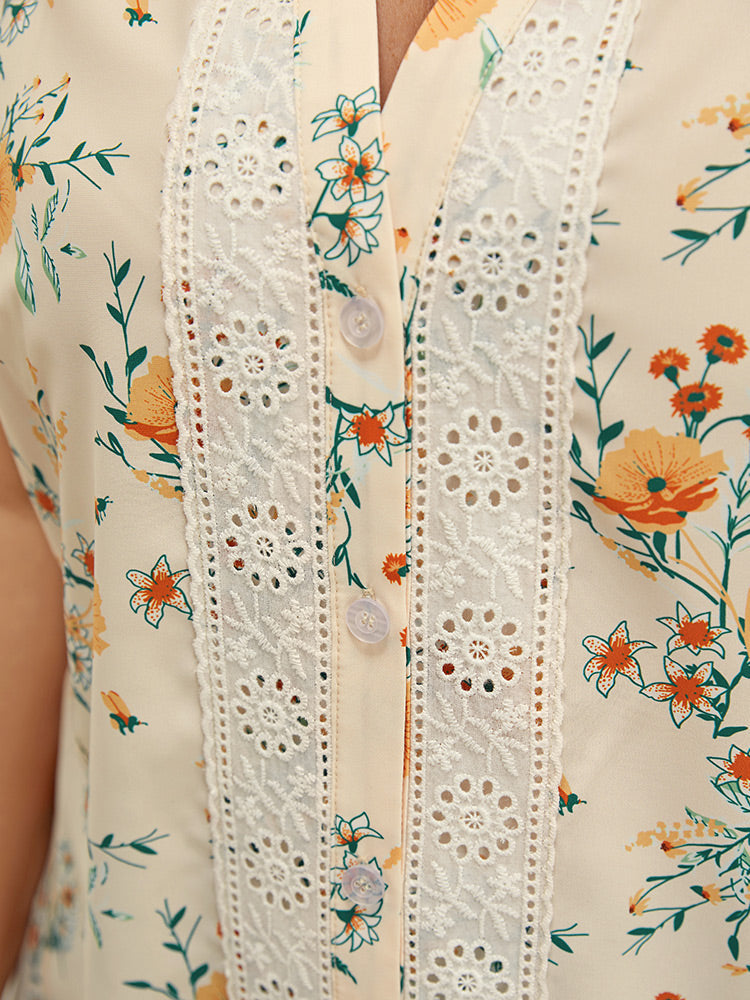 Floral Eyelet Lace Notched Button Up Tank Top
