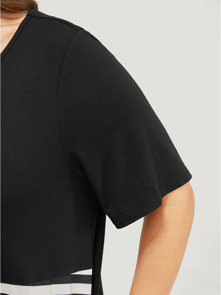 Striped Contrast Round Neck Pocket Sleep Dress