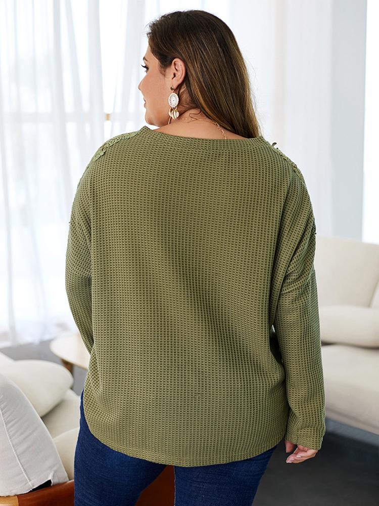 Waffle V-neck Embroidery Knit Top