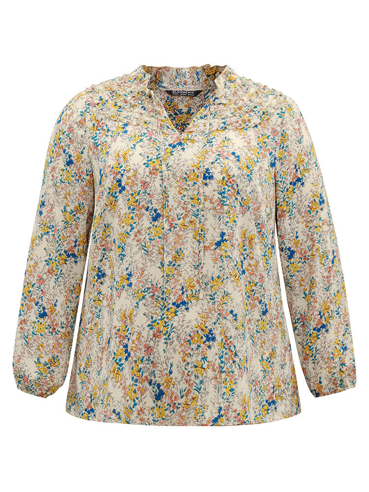 Ditsy Floral Print Notched Lantern Sleeve Blouse