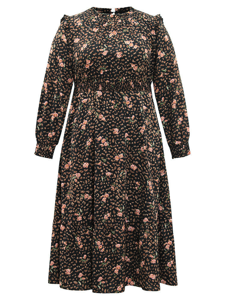 Ditsy Floral Shirred Flutter Trim Keyhole Dress