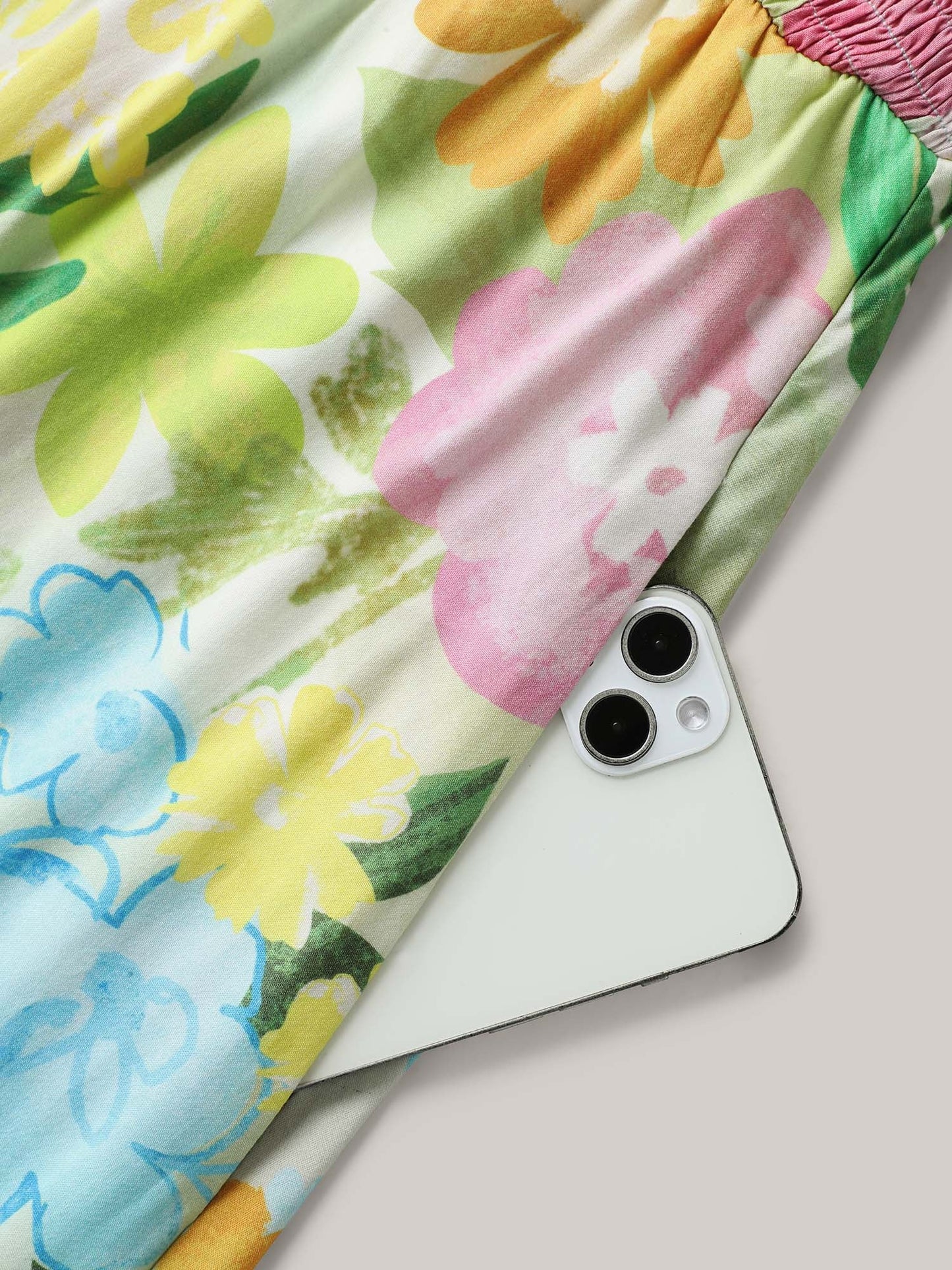 e2a25169-2087-482d-970f-07577d267417