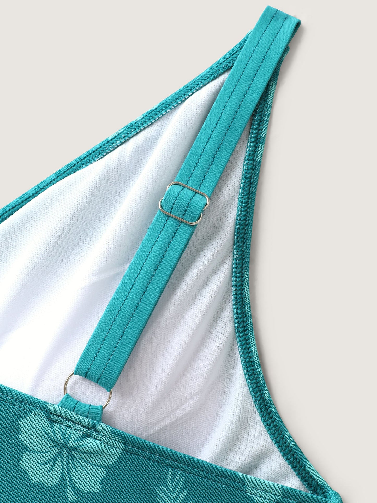 2d2d0fa9-4e5d-4c33-adfd-48bbe2946de9