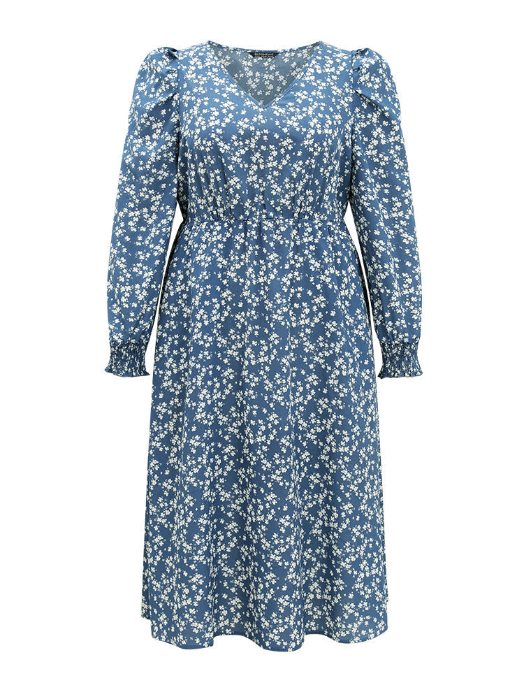 Ditsy Floral Shirred Pocket Lantern Sleeve Dress