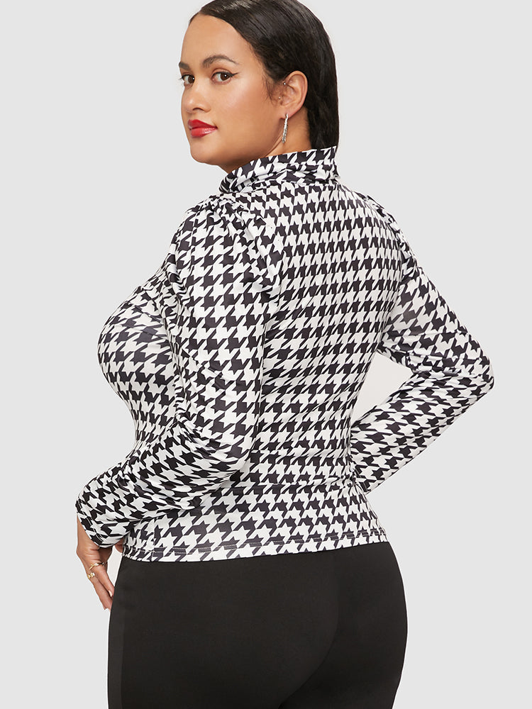 Houndstooth Pattern Puff Sleeve Tee