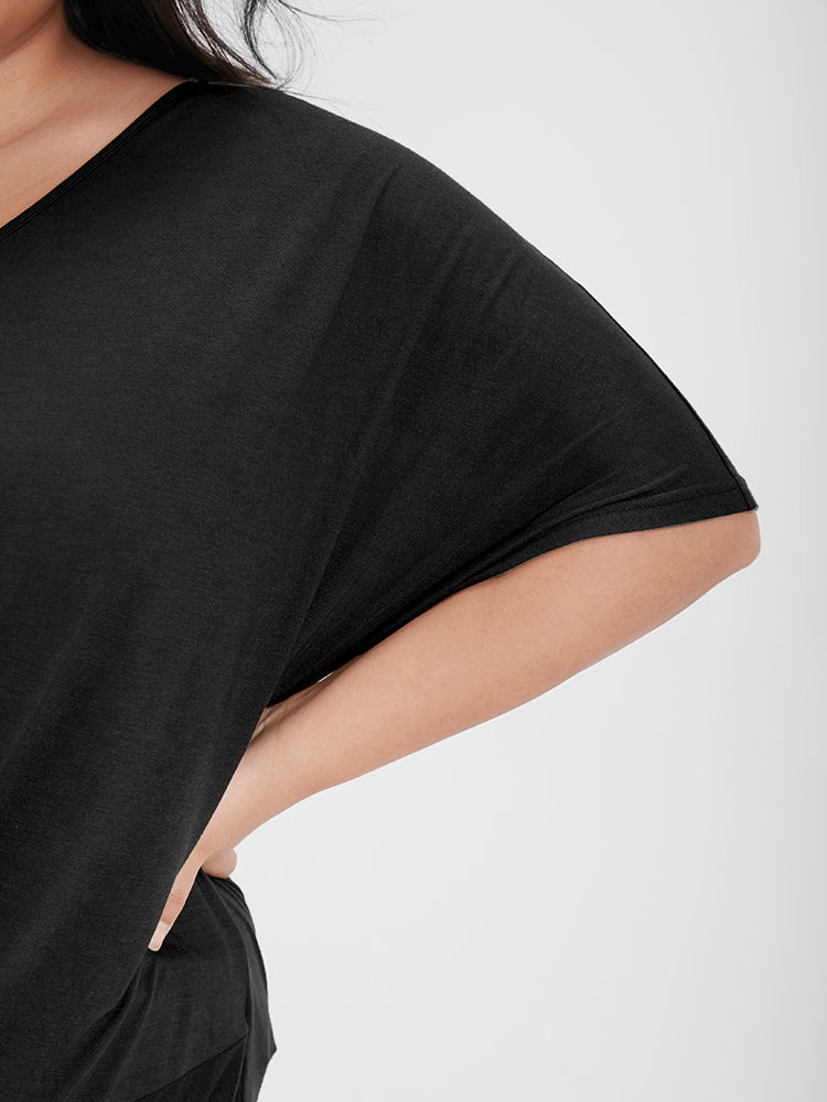 Solid Twist Front V Neck T-shirt