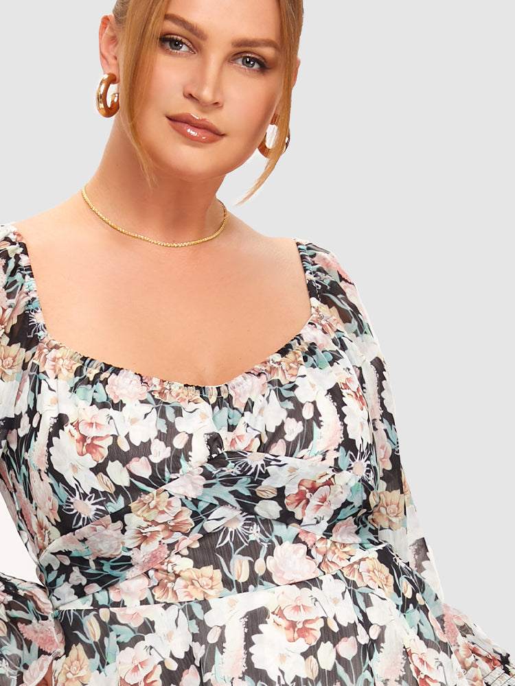 Square Neck Floral Pattern Ties Romper