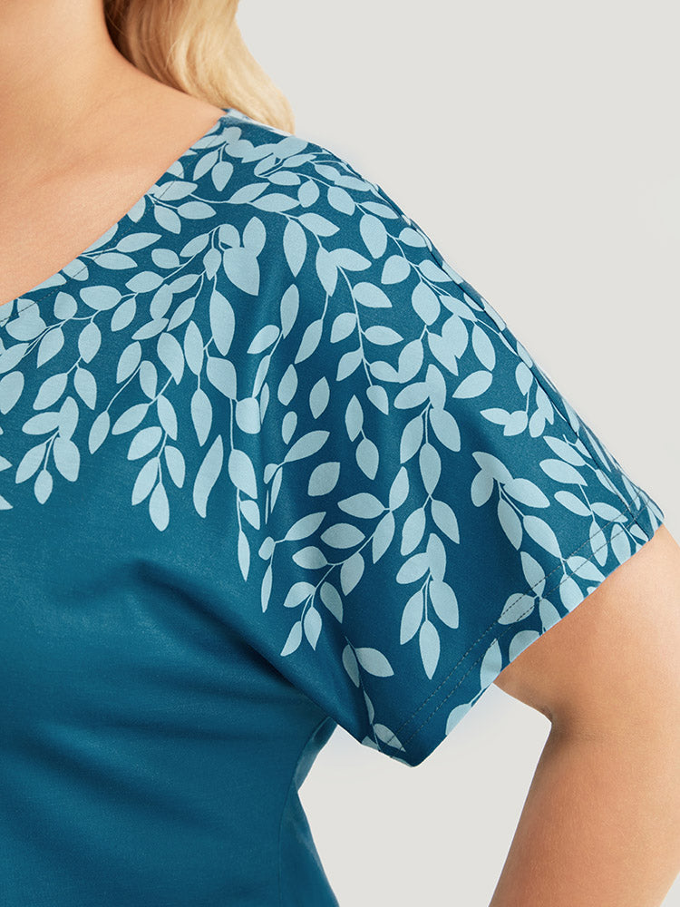 Leaf Print Round Neck Dolman Sleeve T-shirt