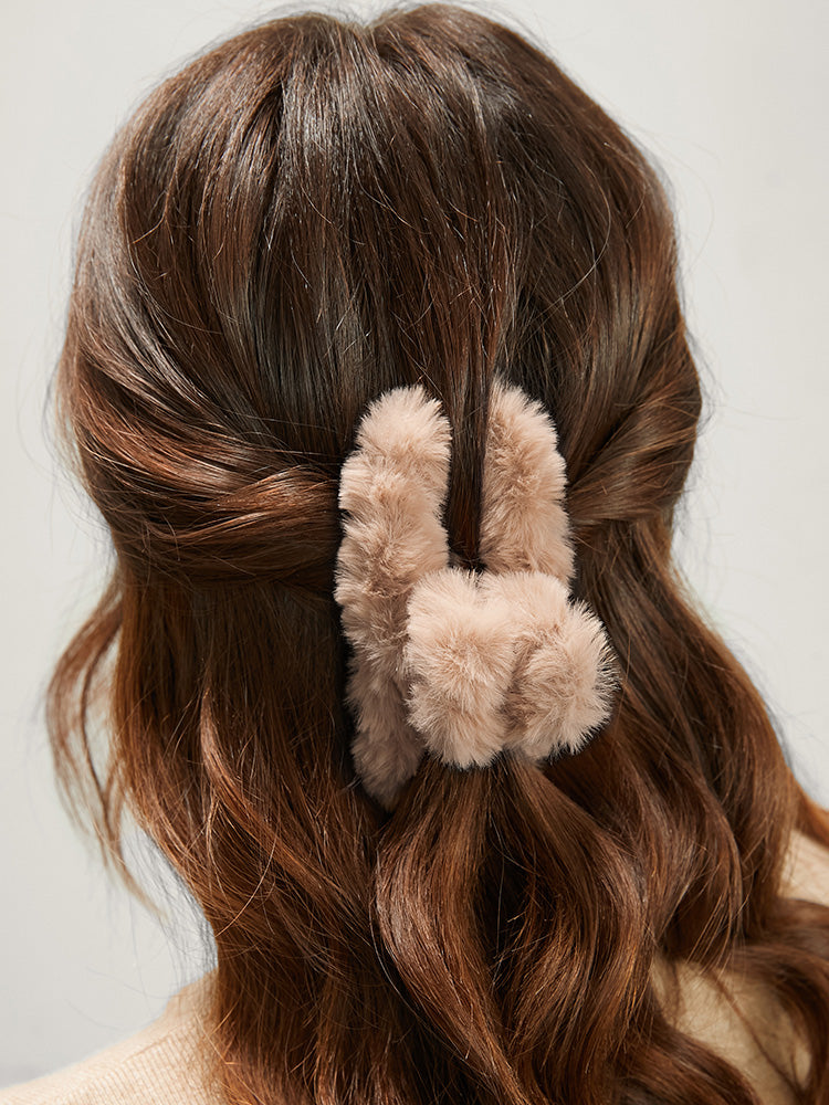 2 Pack Solid Fuzzy Hair Claw