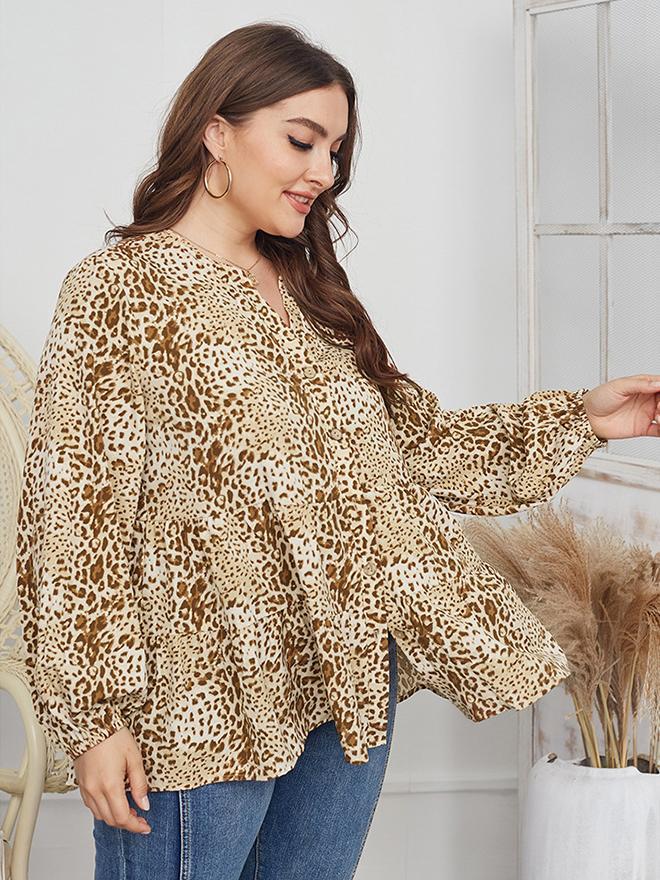 Leopard Printed V-neck Loose Blouse