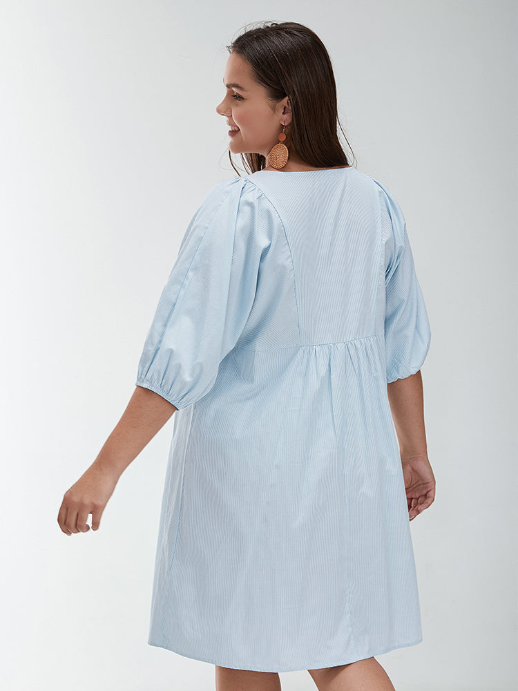 V Neck Pleated Dress