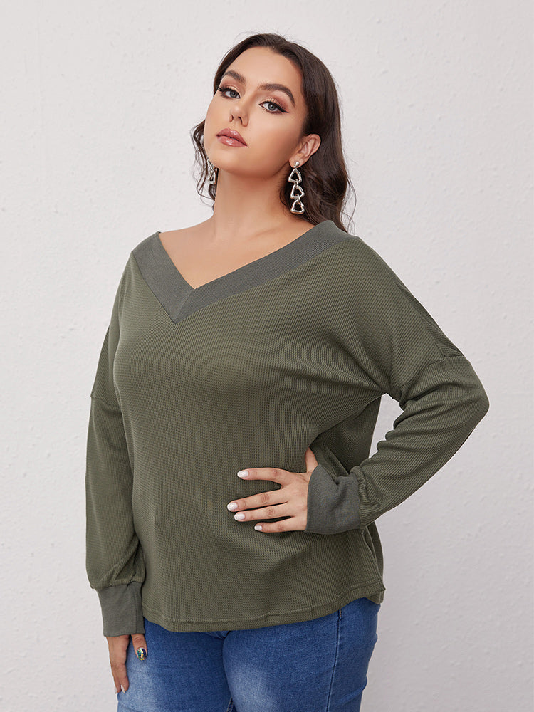 Solid Color V-Neck T-shirt