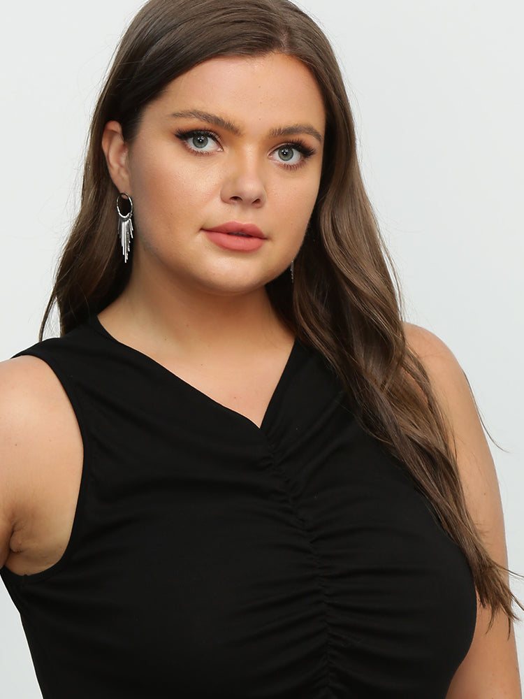 Ruched Front Sleeveless Crop Top