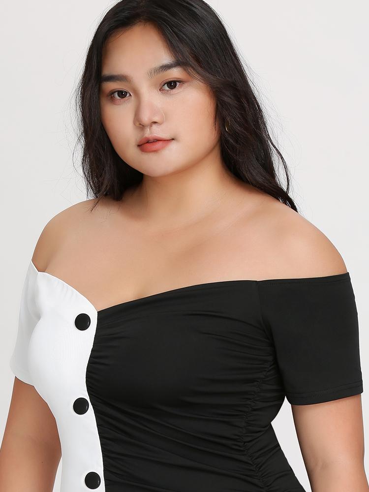 Contrast Pleated Dress