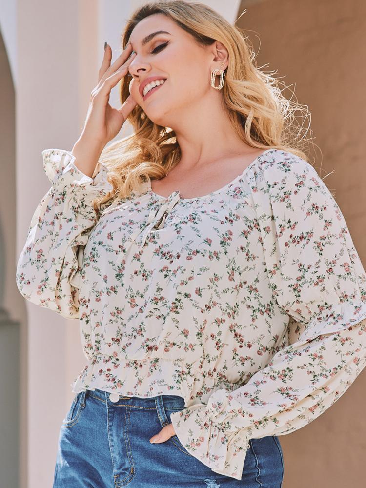 Ditsy Printed Ruffle Blouse