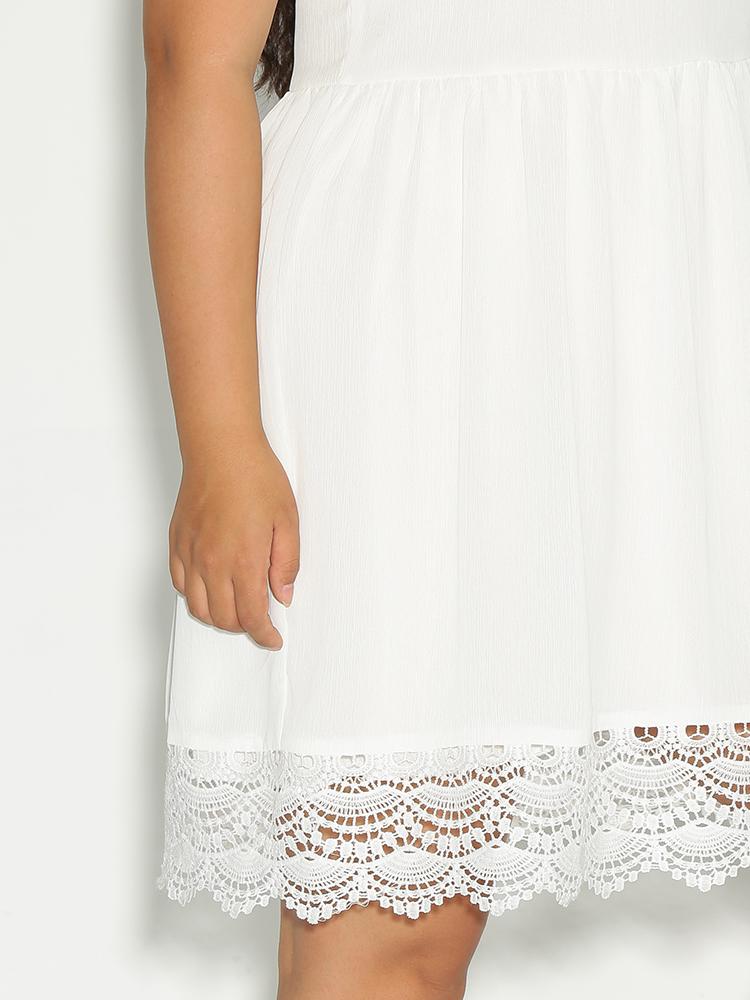 Backless Lace Trim Dress