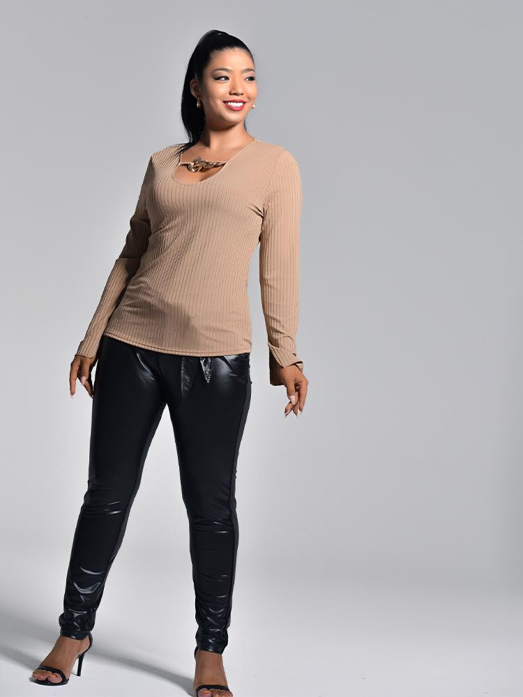 Round-neck Solid Color Top