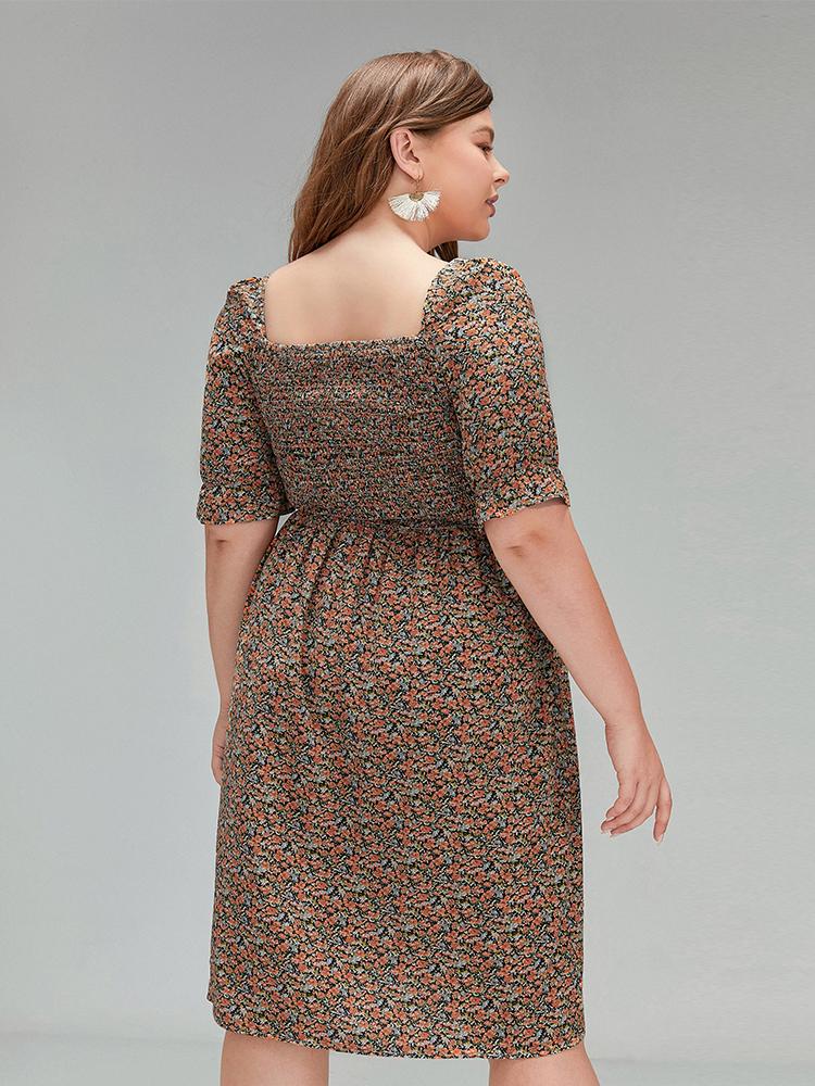 Ditsy Slit Smocking Dress