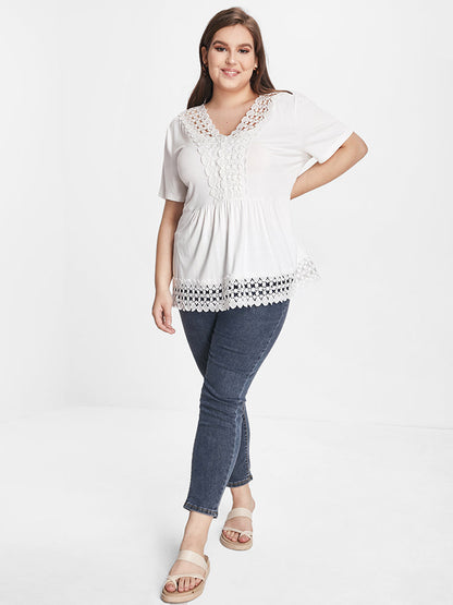 Eyelet Lace Patchwork V Neck T-shirt
