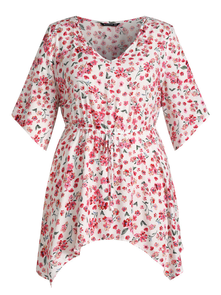 Ditsy Floral Asymmetrical Hem Blouse