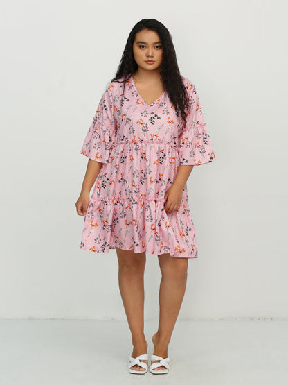 Ruffle Hem Ditsy Floral Dress