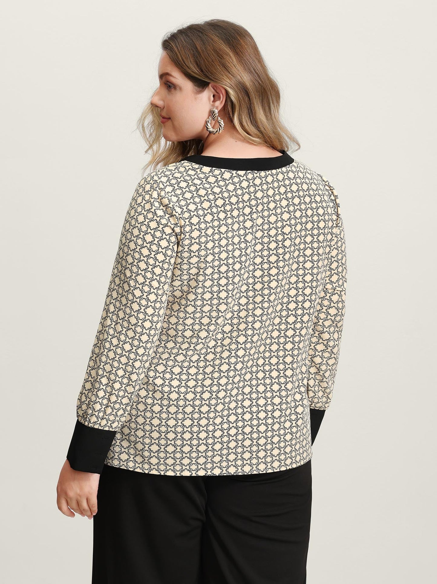 f7a0da24-16d9-41b5-9882-717060701210