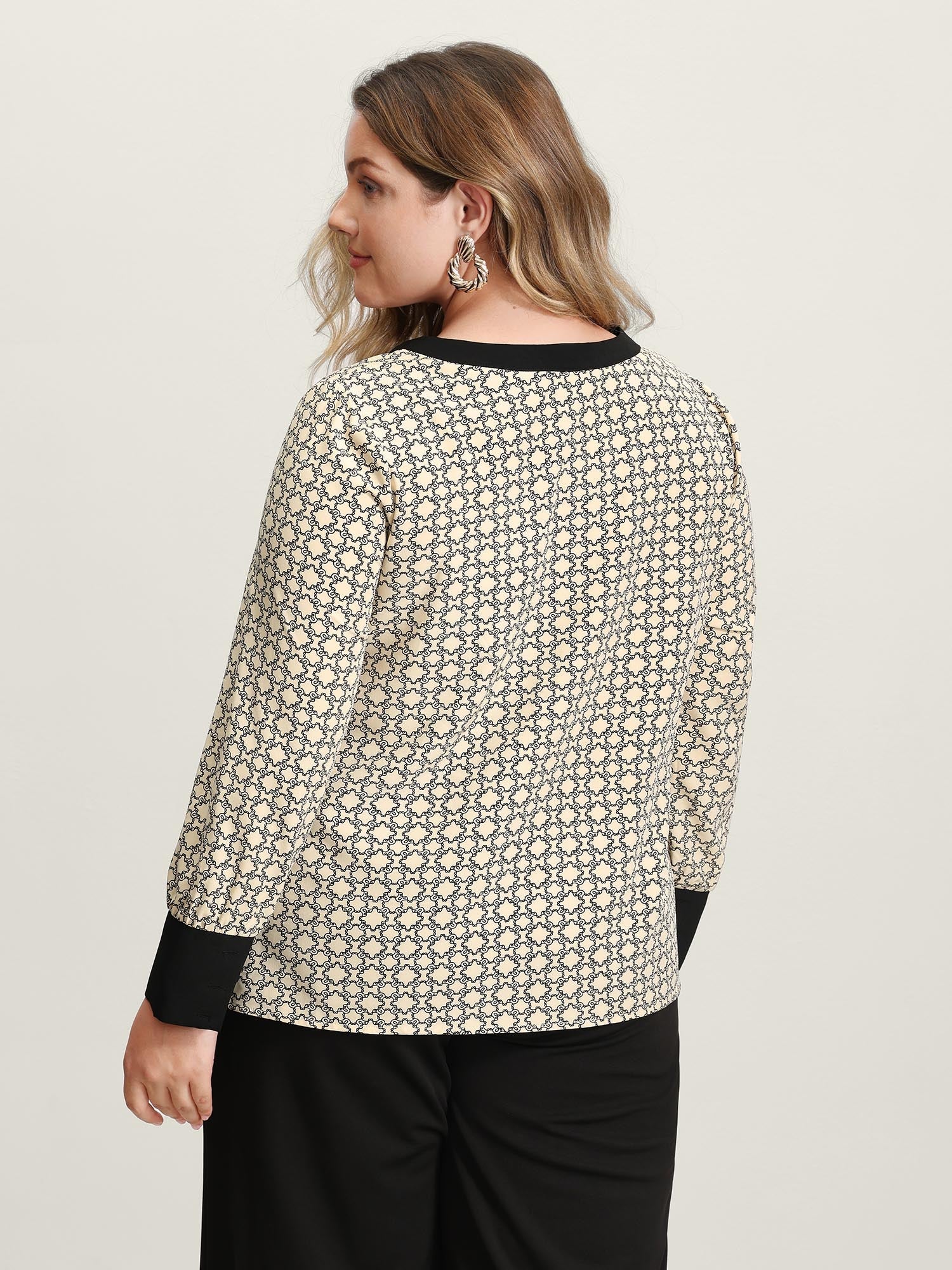 f7a0da24-16d9-41b5-9882-717060701210