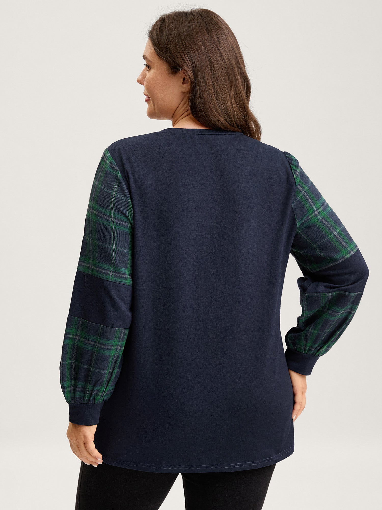 261589e6-246d-40e2-9e9d-ec92707b7d9b