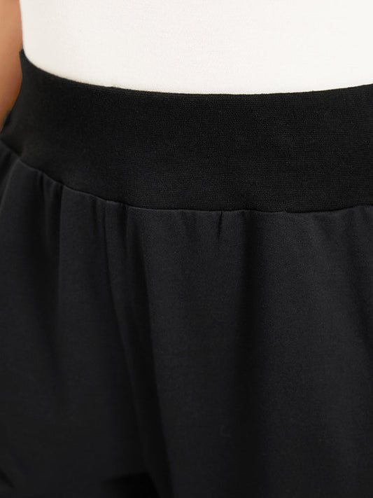 Plain Pocket Button Detail High Rise Sweatpants