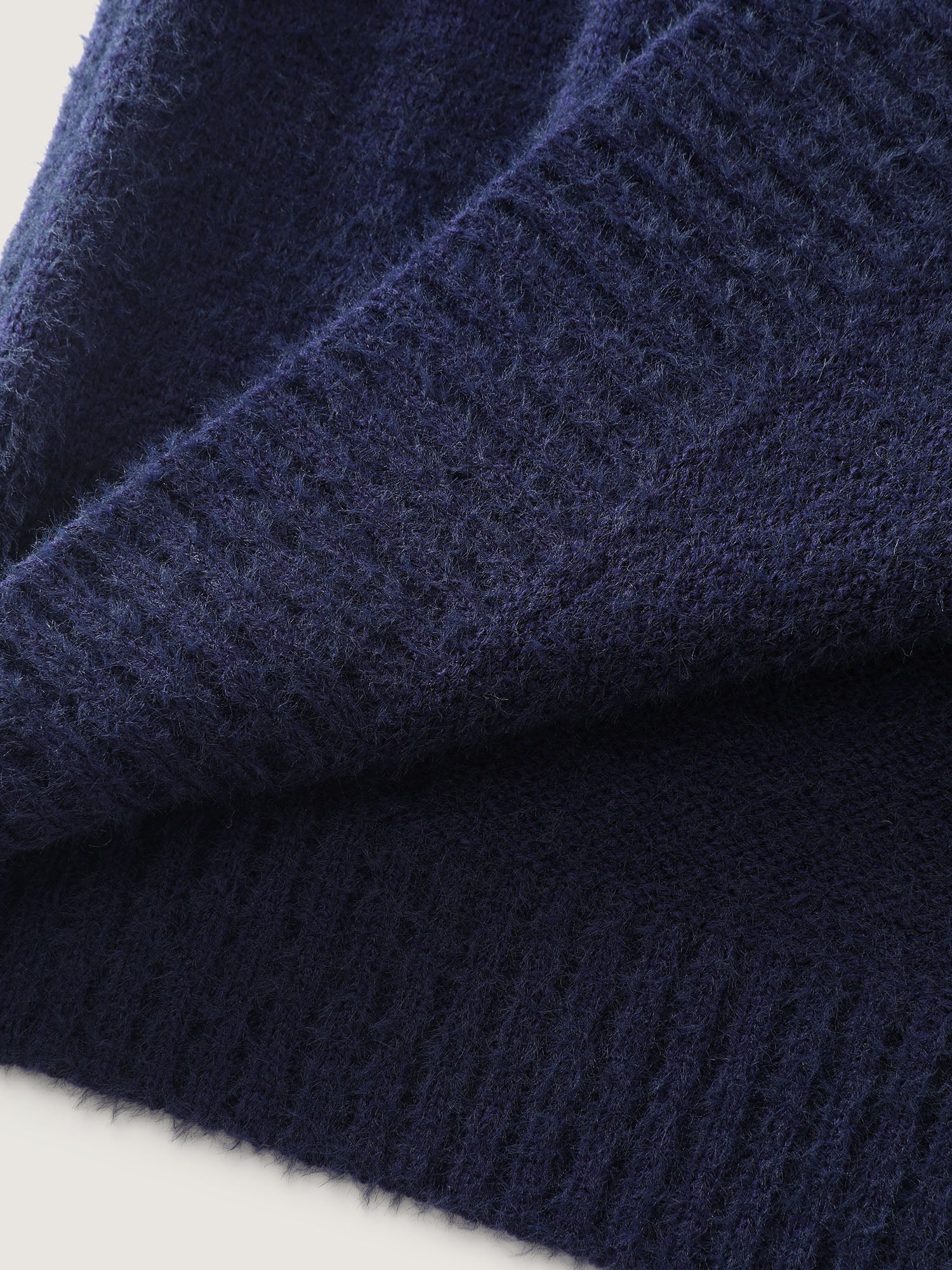 8cef9827-8a7b-4b2a-a32b-6a27353b9e36