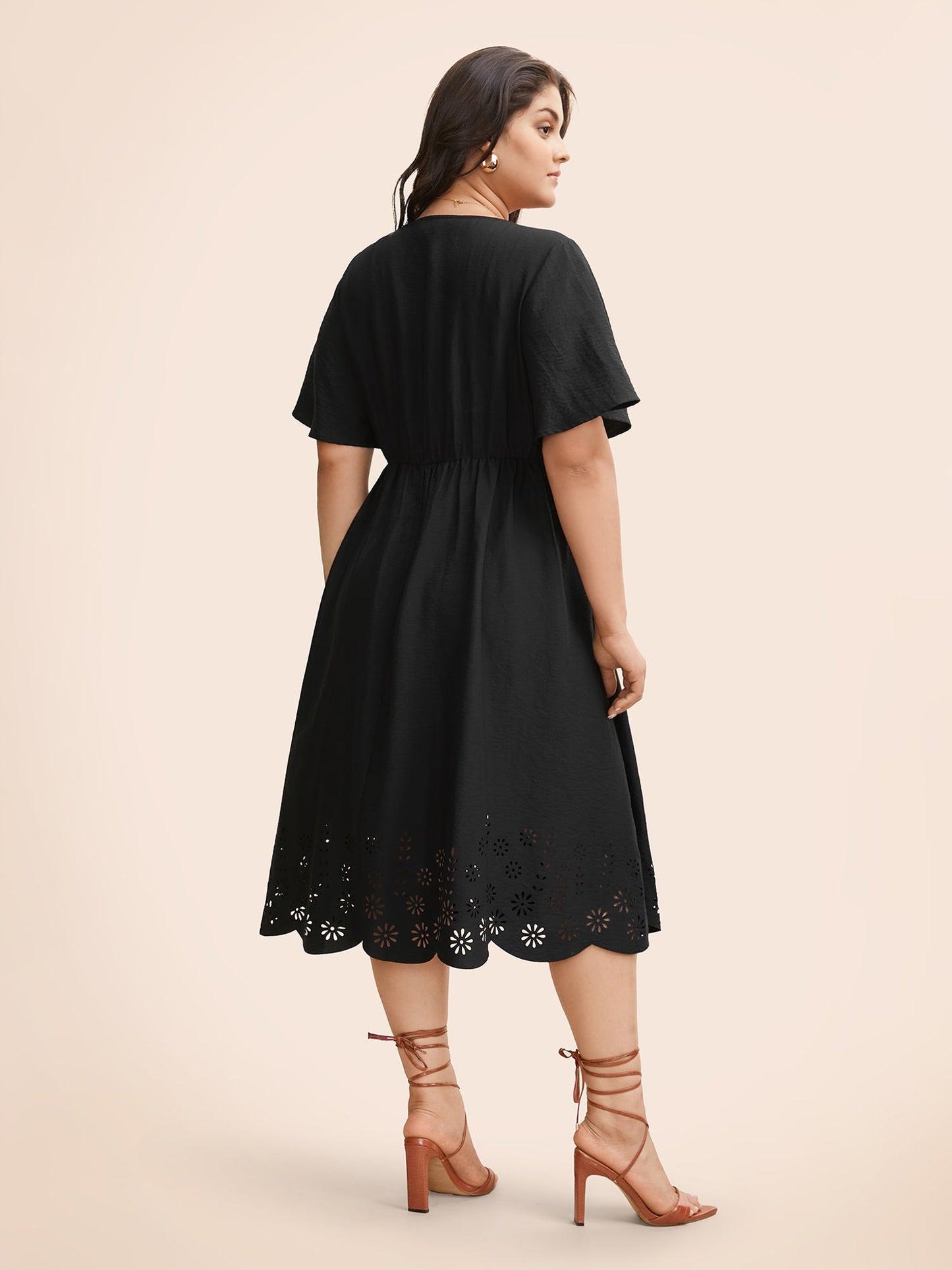 eb81610c-f098-41e1-b31e-f2b68abd4742