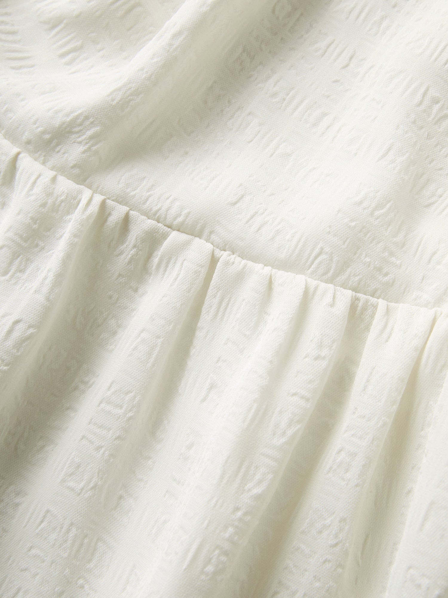 b2635bf1-82d8-4be2-8961-7f2330e36a3e