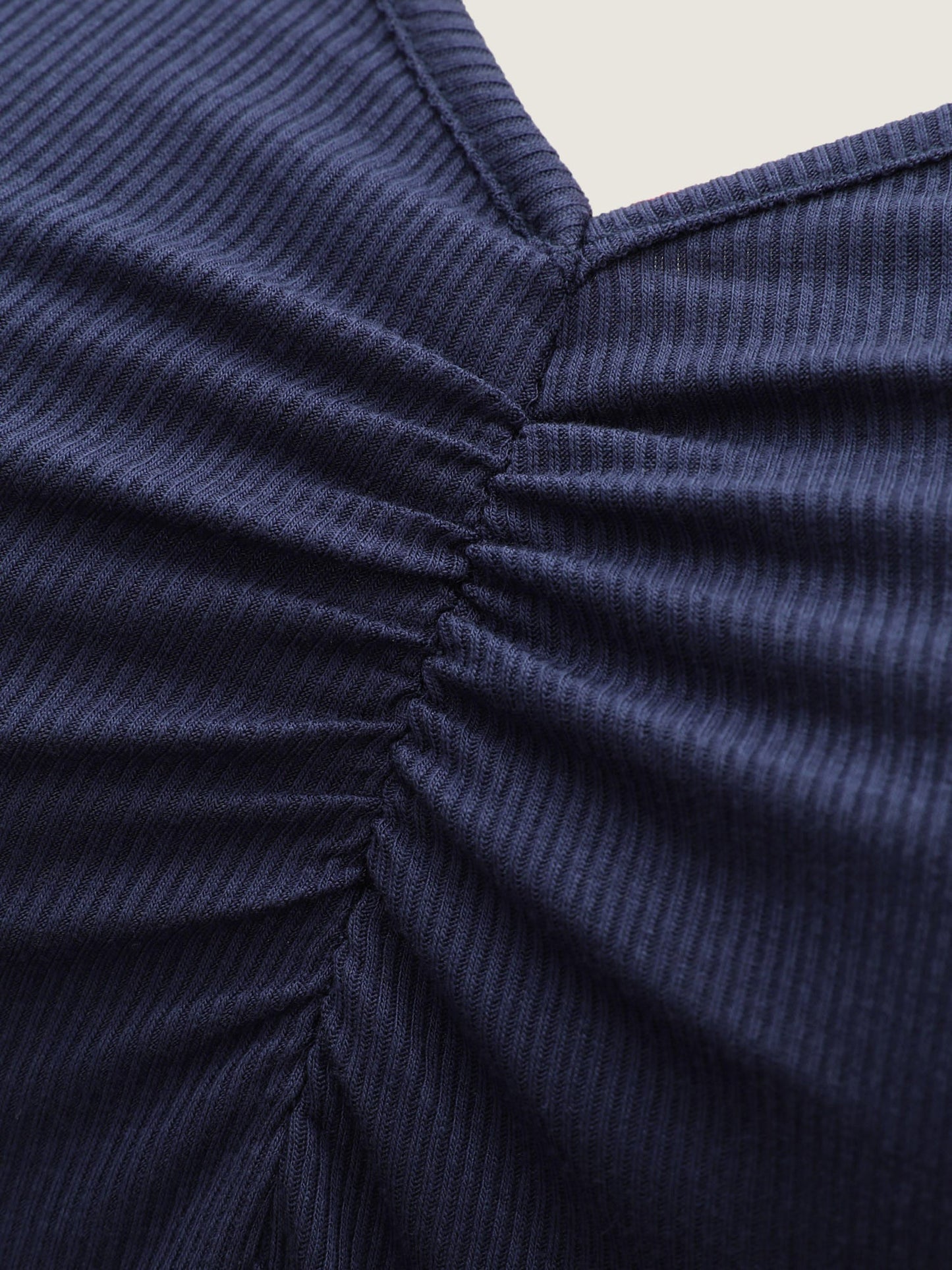 e3999dd4-9ad6-459a-932c-382d8aa12116