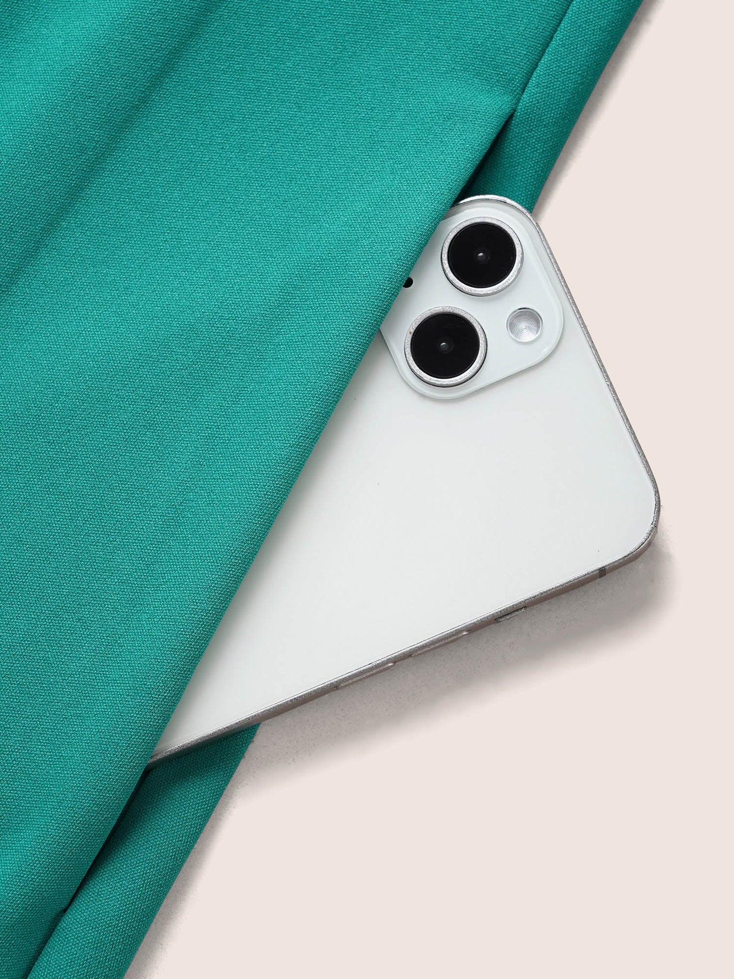 beef88d4-b853-4a9d-8e7e-98b722b3d2e7