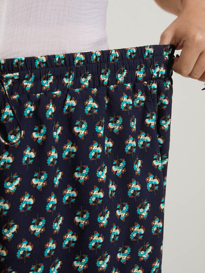 ef698c0e-e3be-42e3-b749-27800ddea833