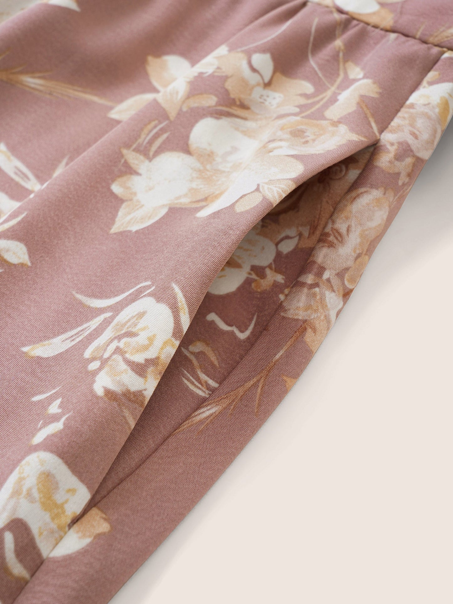 8e6e9034-0653-4e11-a9f5-35a37aedbf01