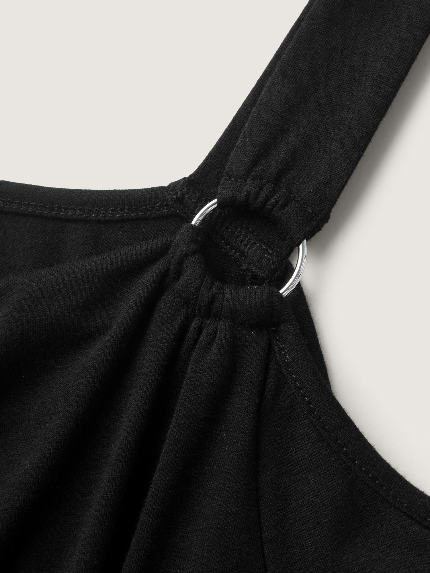 ca9f96fd-79f7-4c67-8251-faffa7390ea5