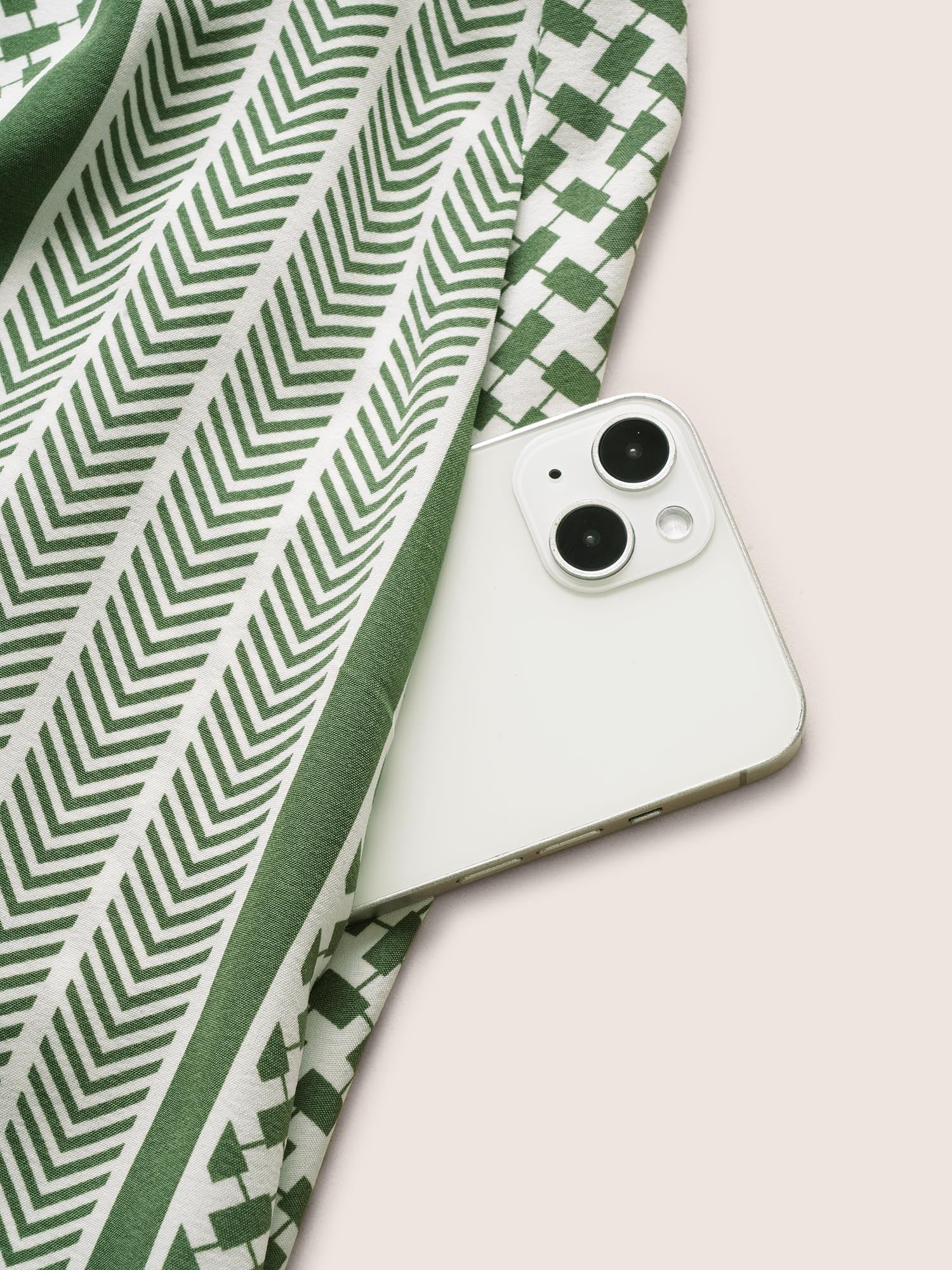 2887d52e-f9c9-4b90-9a7c-80f87076cef9