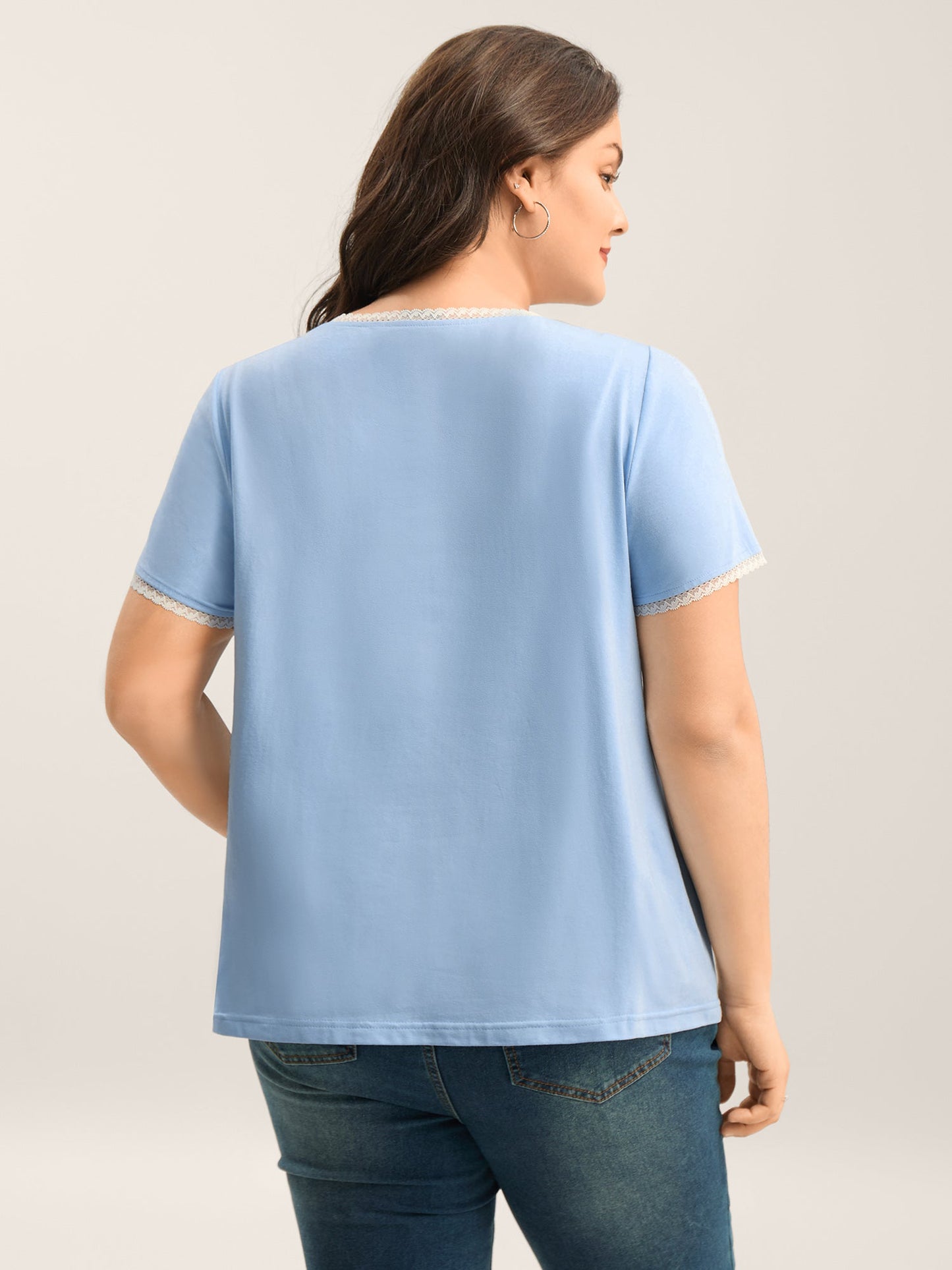 8abfe130-2e0a-4a57-9f00-0feaa58a1d61