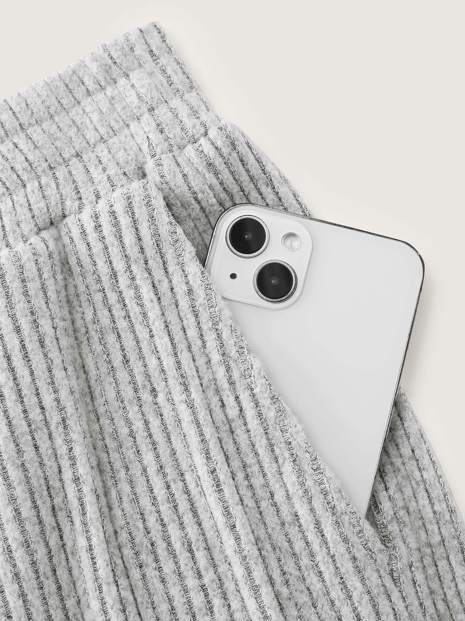 42f9062b-09b1-4fbc-9a24-ea8cfaf9463d