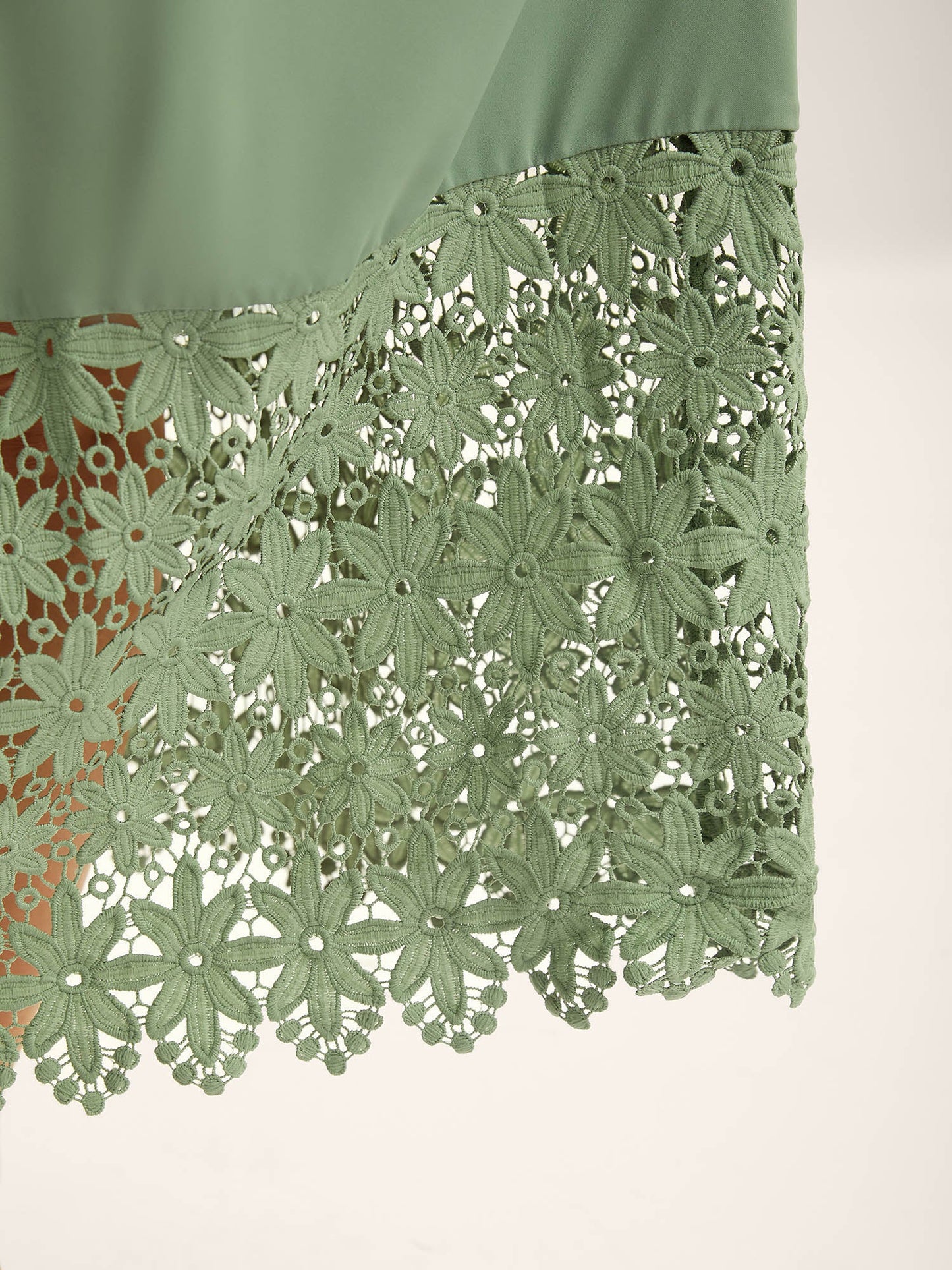 1649d685-90d7-4537-83a9-2b3208ef7ac5