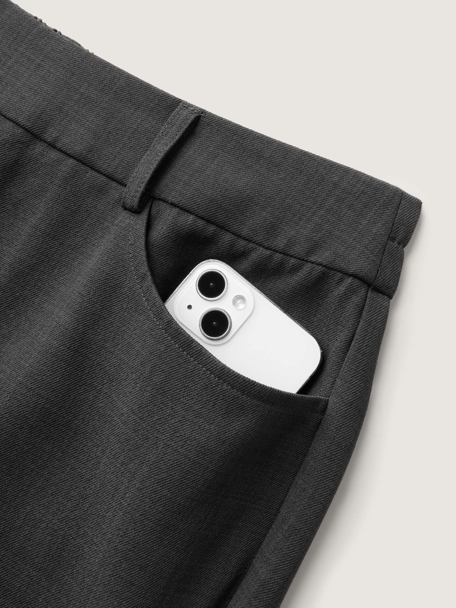 3f7102fc-1efa-48c4-a807-a6a618b4a4f2