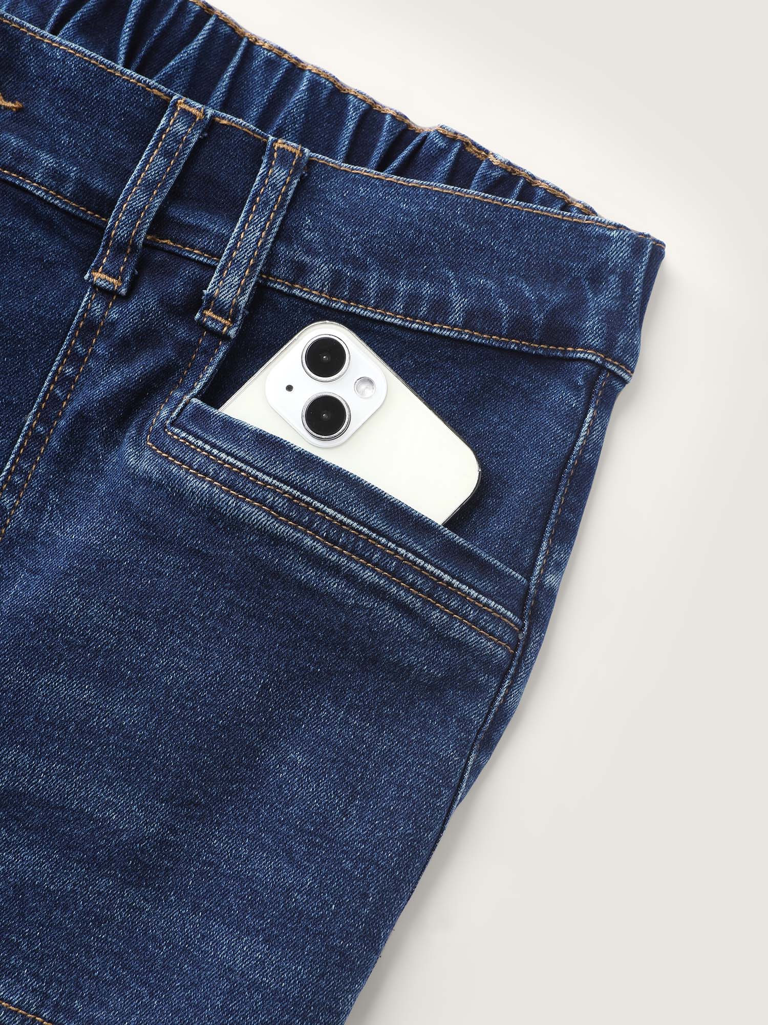 24c451ea-ba0b-40f1-83a2-061be48b683f