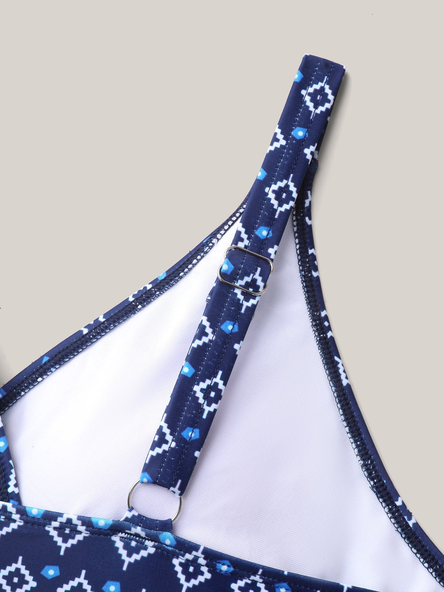 b3d5f8ea-3ee5-468e-847d-173db7533aef